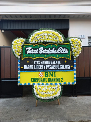 Papan Bunga Duka di Perintis